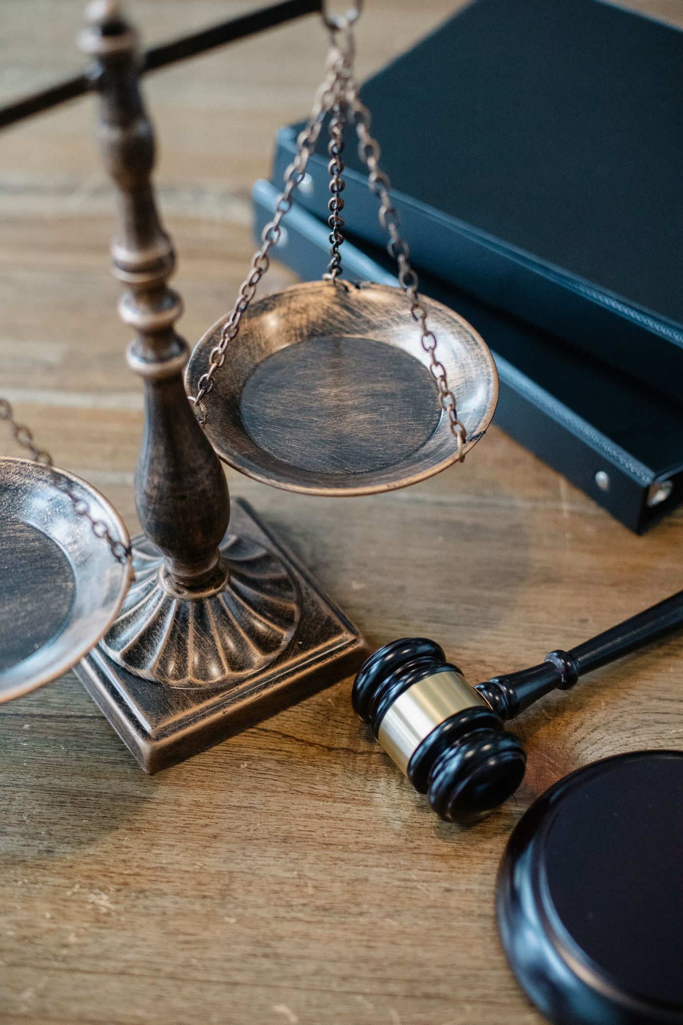 Balance de la justice et marteau