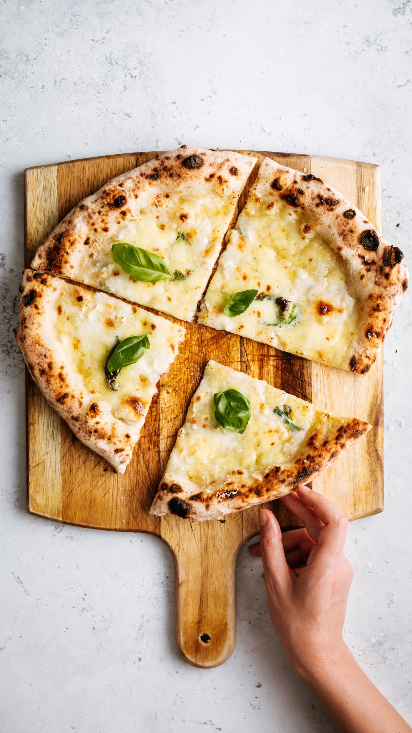 Pizza aux quatre fromages